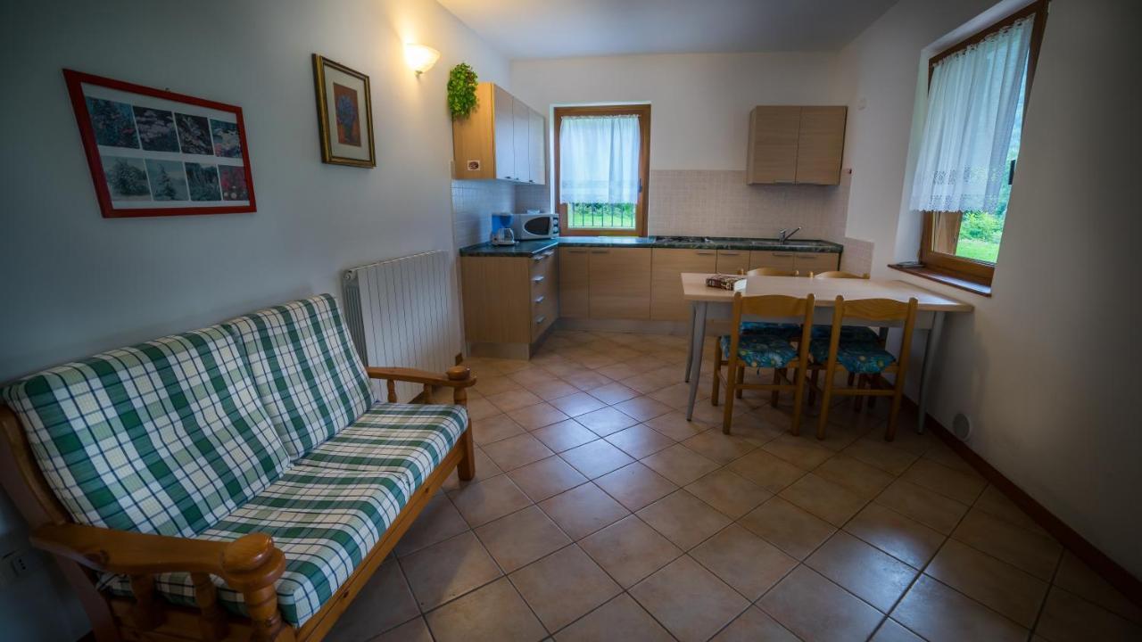 Apartmán Casa Al Portico Pieve Di Ledro Exteriér fotografie
